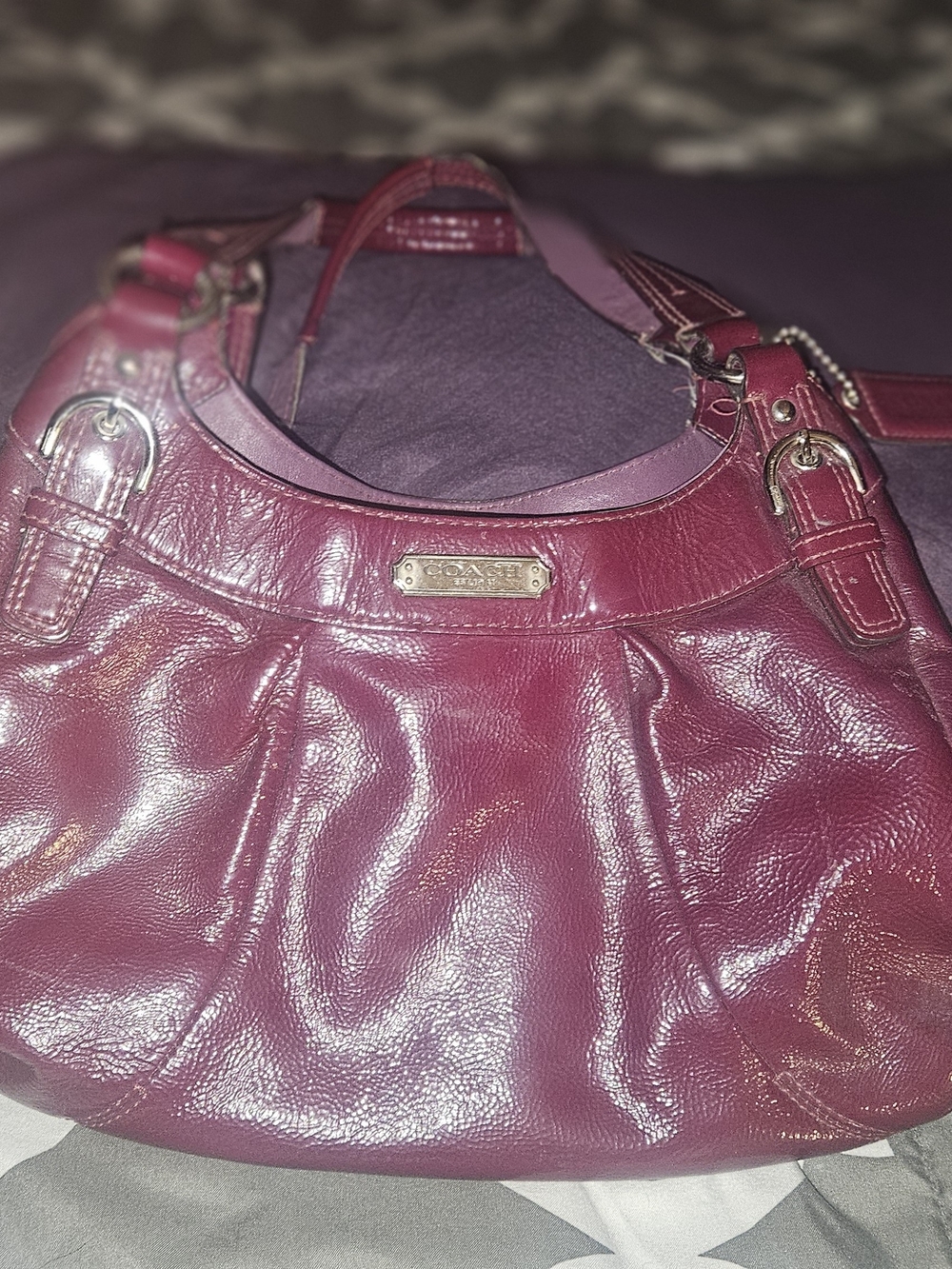 Coach Leather Hobo Bag in Berry Plum VINTAGE- Open To Offers ❤️